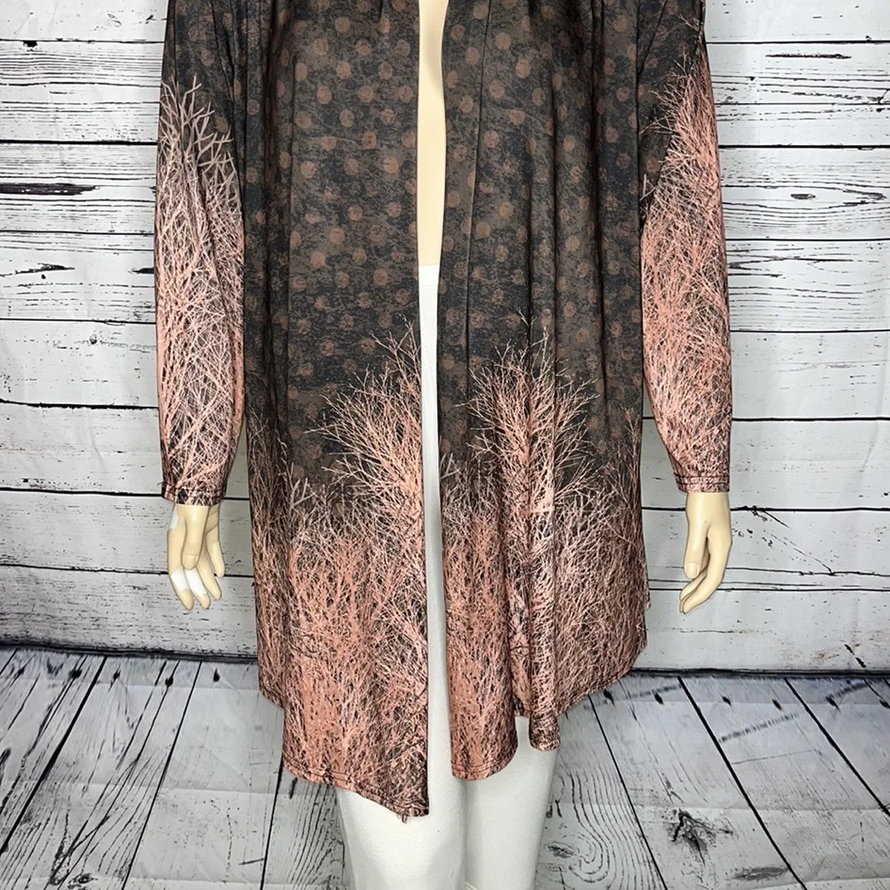 Lily by Firmiana 1X Open-Front Women's Cardigan in Brown and Peach